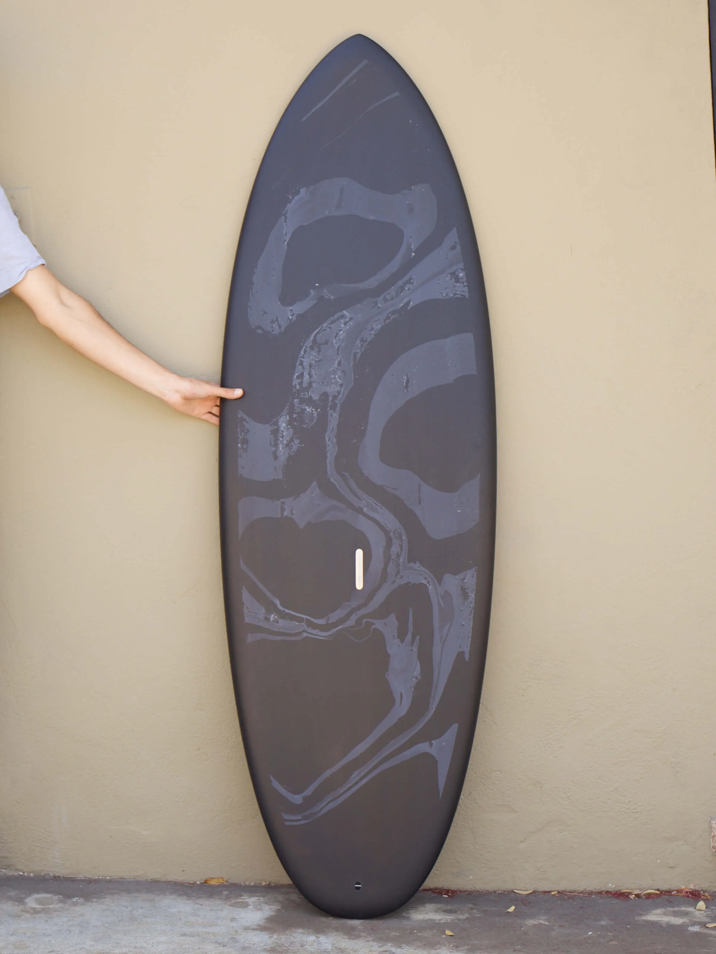 Son of Cobra surfboard dimensions: 5'6 Round Keel