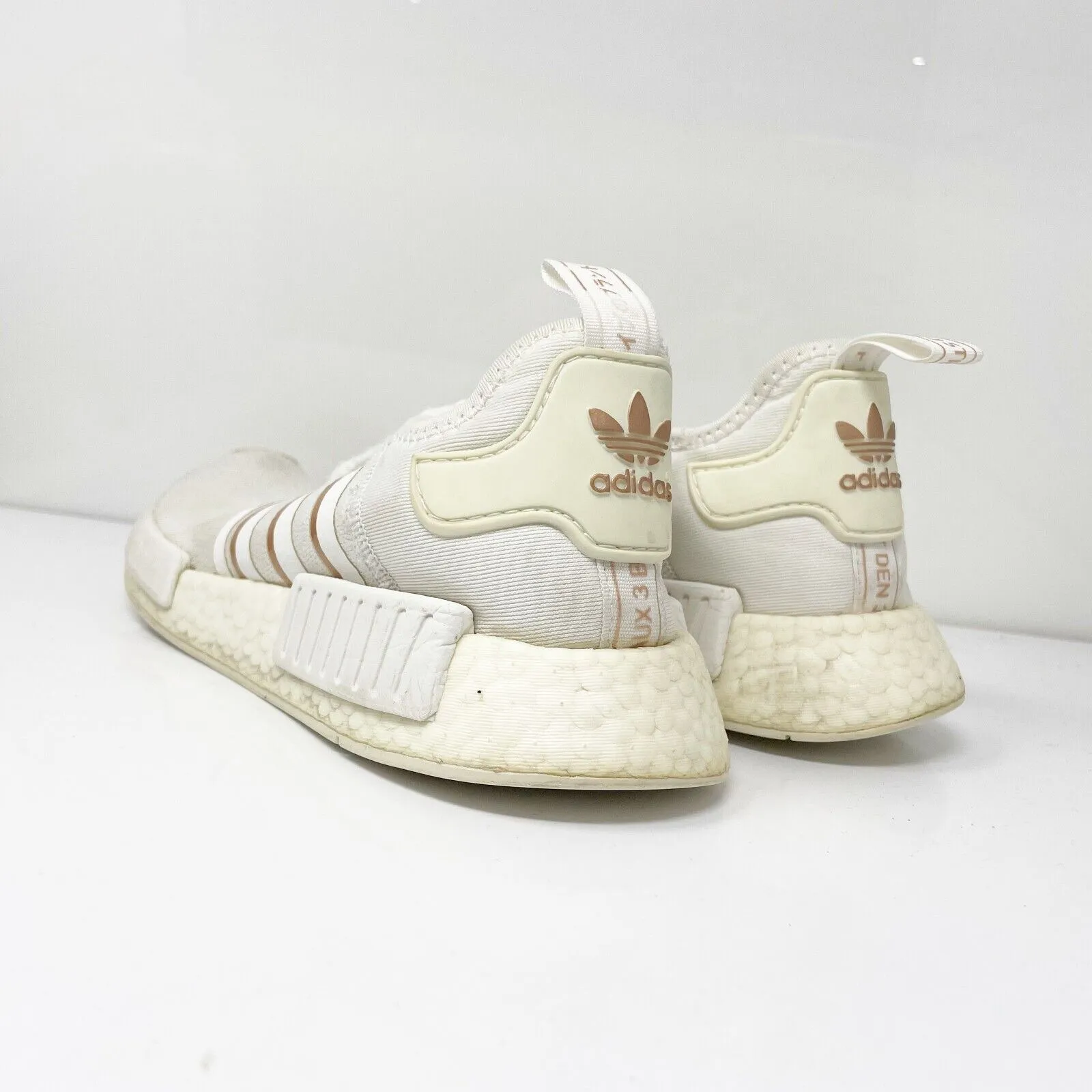 Adidas Womens NMD R1 FW6434 White Running Shoes Sneakers Size 10