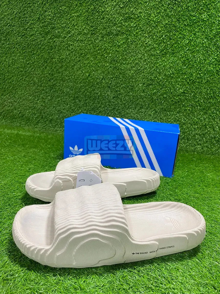 Adilette Wavy 22 Slides (Aluminium) (Extra Soft)