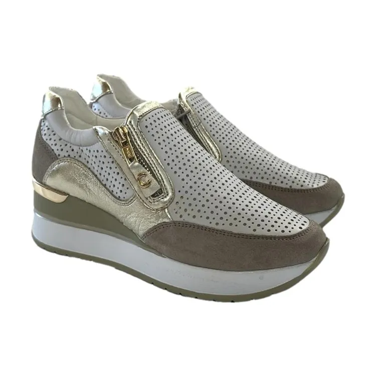 Beige Slip-On Sneakers Cinzia Soft IV2521476G