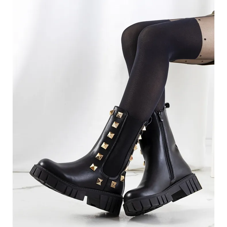 Pinhais black boots