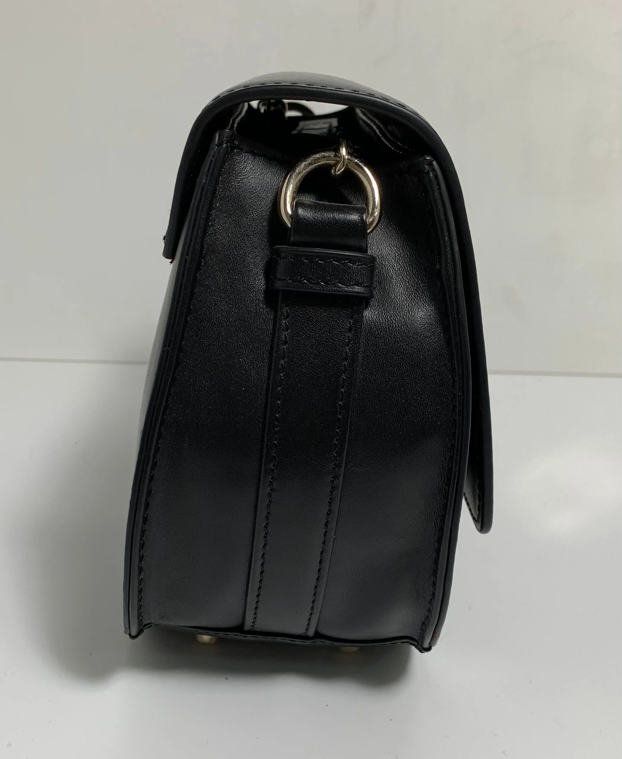 Black leather small crossbody bag with style code FLP5079.