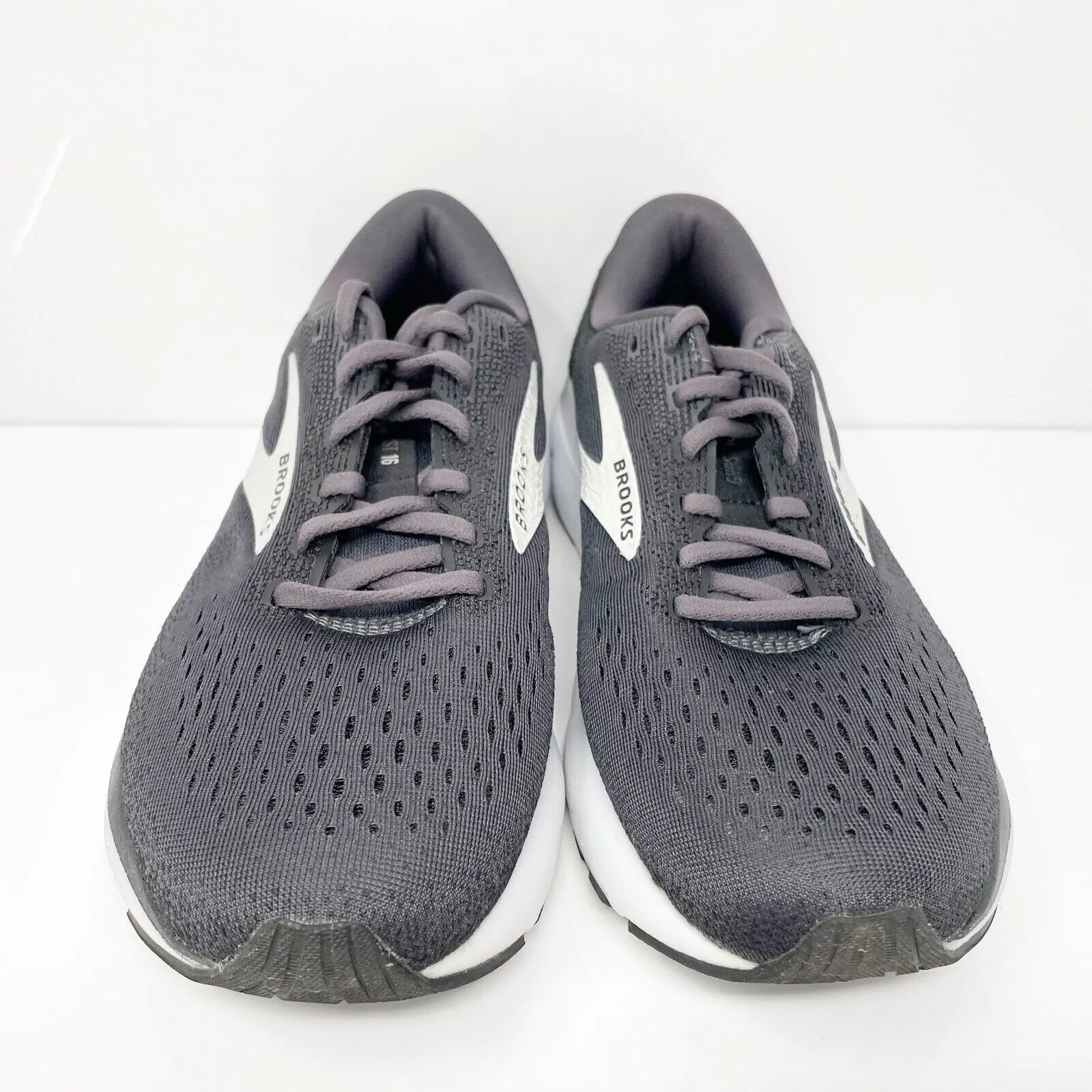 Brooks Womens Ghost 16 1204071D090 Black Running Shoes Sneakers Size 9 D