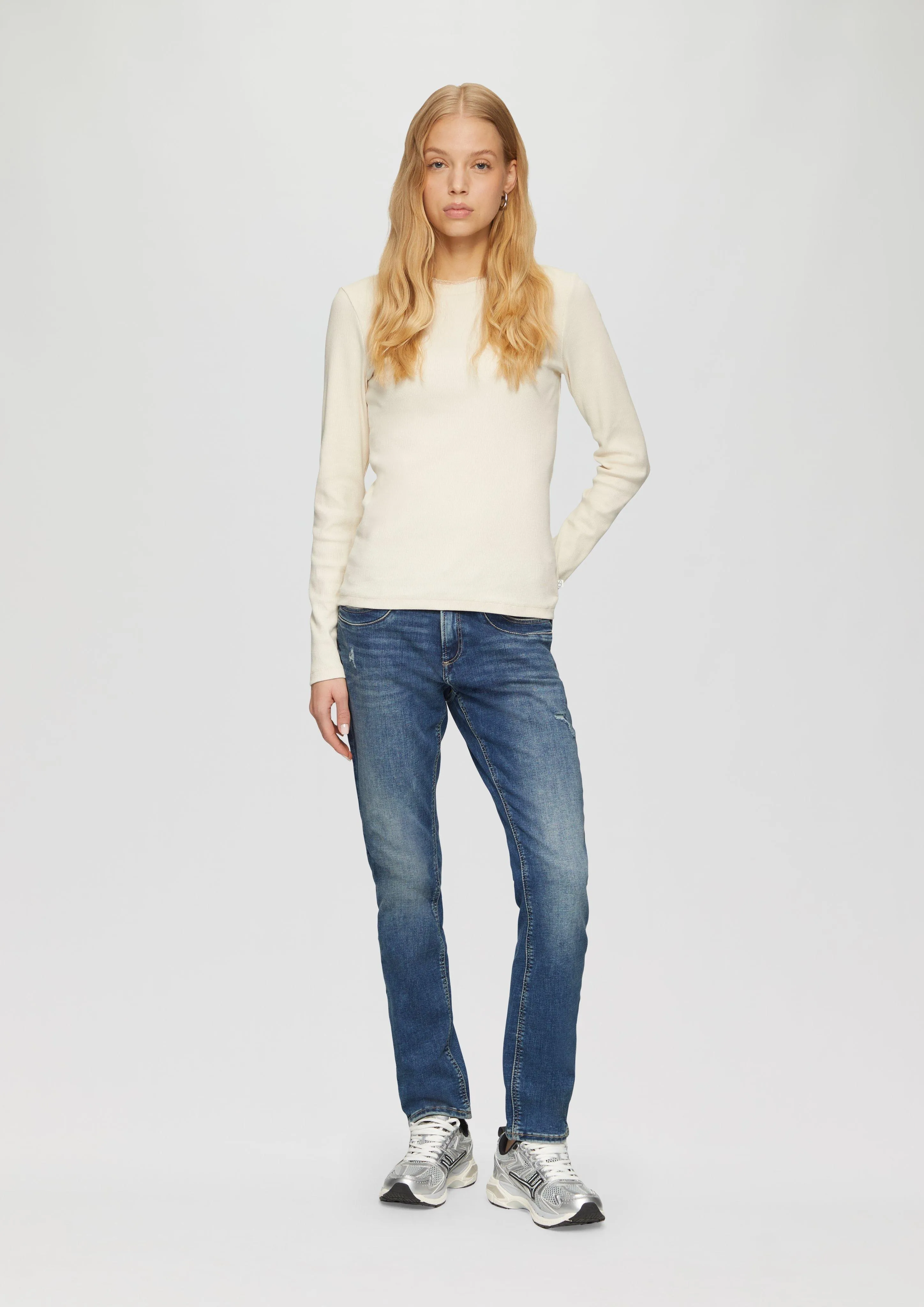 Catie jeans / slim fit / mid rise / slim leg / vintage effect