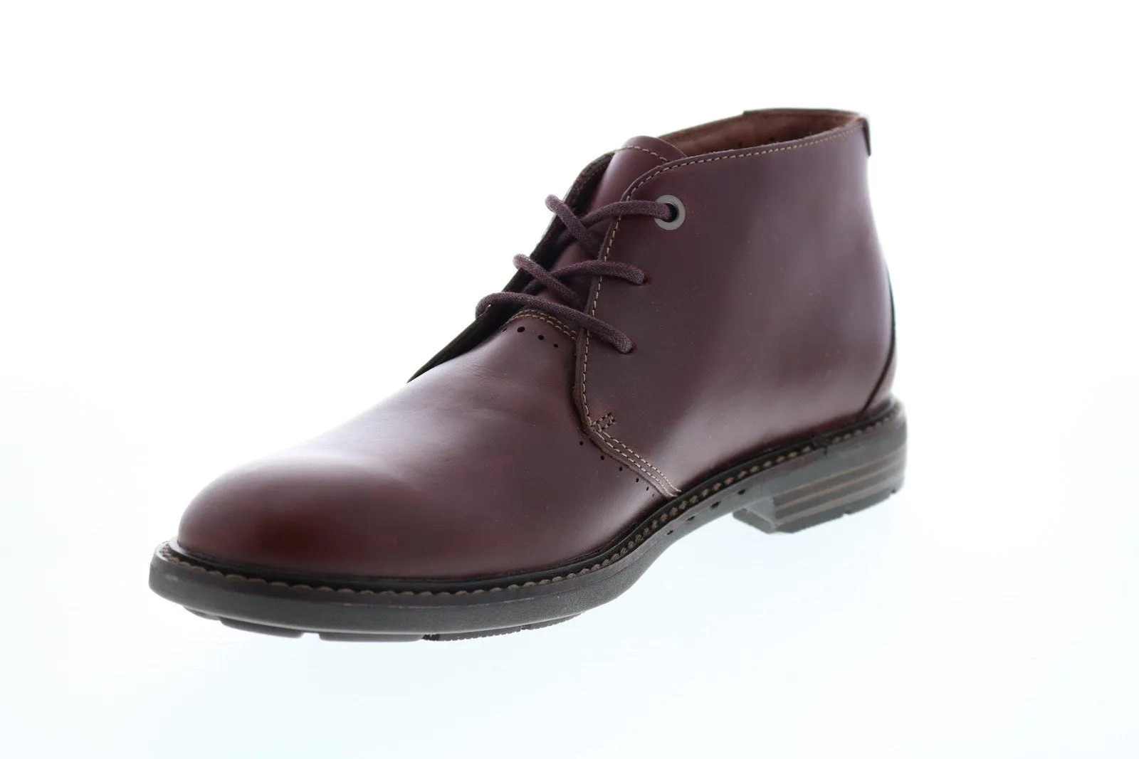 Clarks Men's Burgundy Leather Lace Up Chukka Boots - Unelott Mid