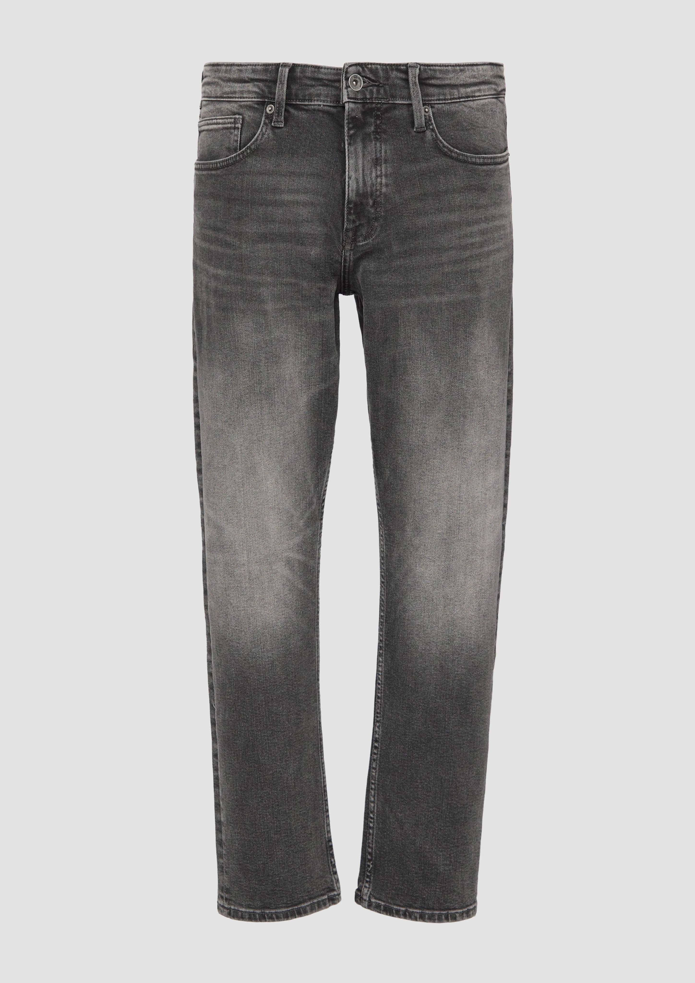 Cropped jeans / relaxed fit / mid rise / tapered leg