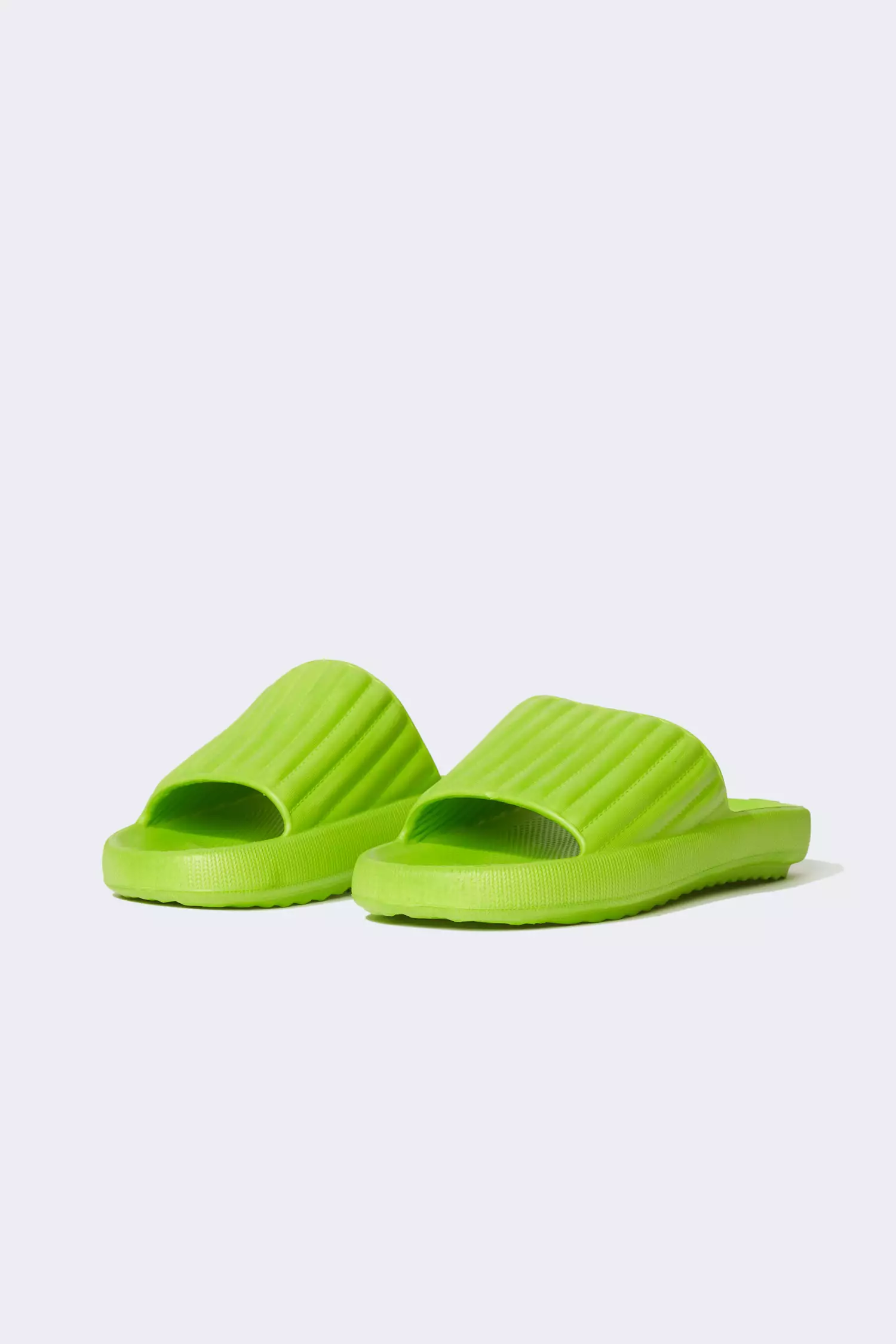 defacto thick sole slippers