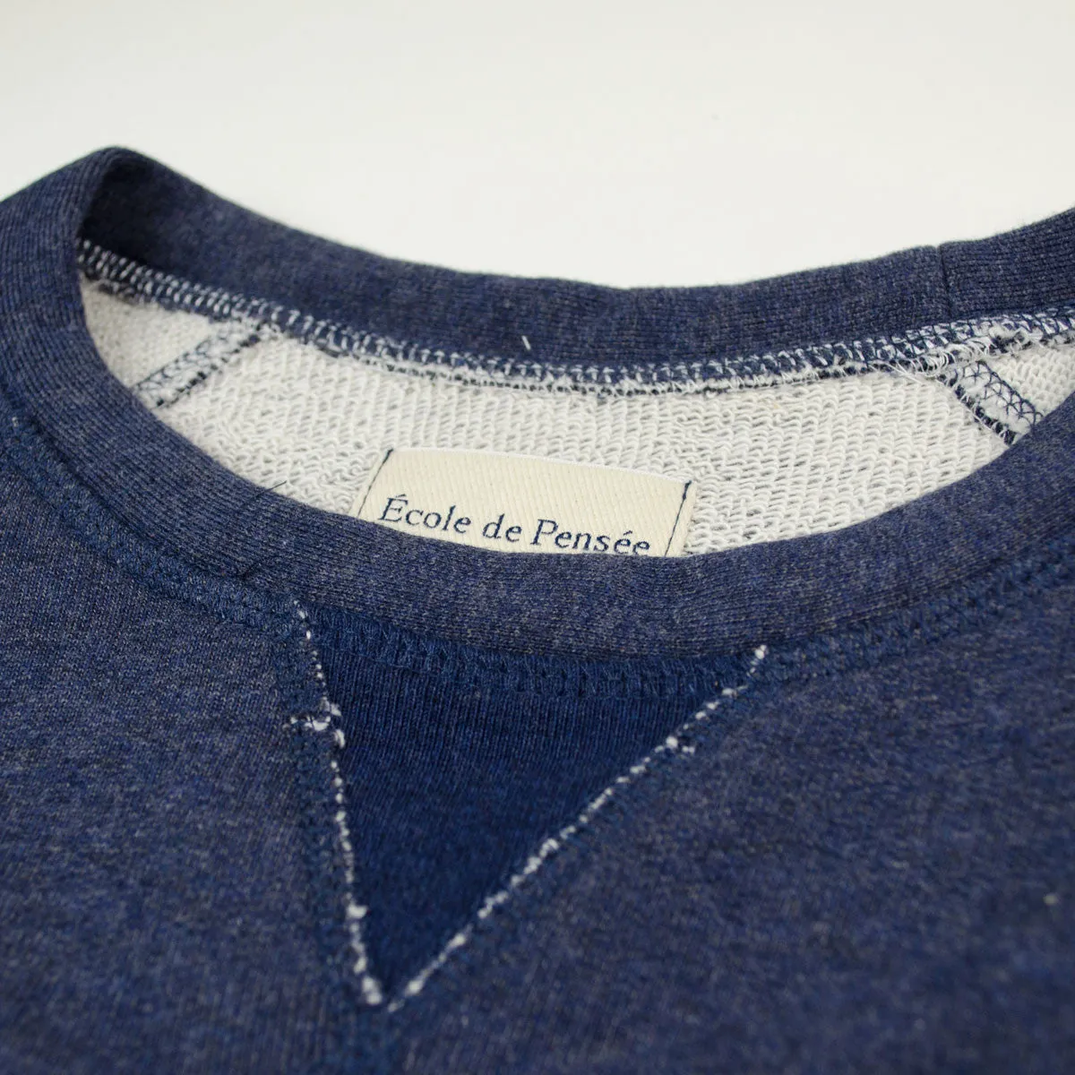 Ecole de Pensée Navy Easy Sweatshirt