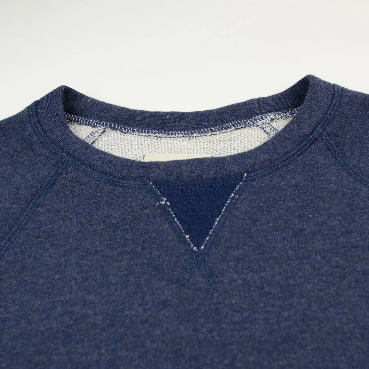 Ecole de Pensée Navy Easy Sweatshirt