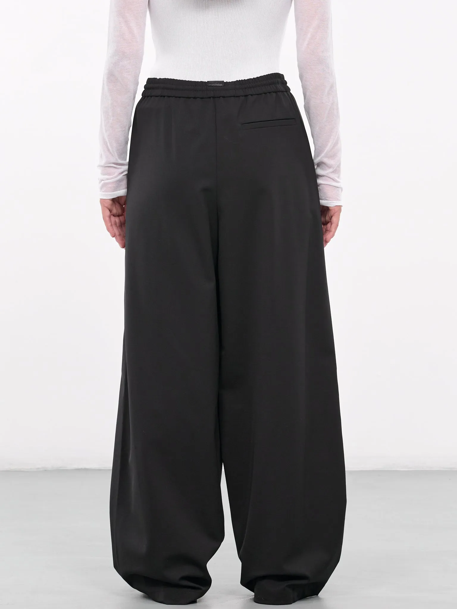 Elasticated Trousers (JW4821W04-BLACK)