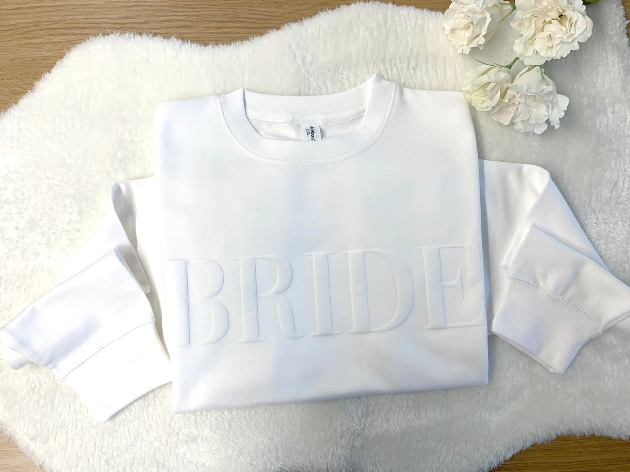 Embossed Bride Sweatshirt, Bride Groom Jumper, Wifey Hubby Sweatshirt, Mr and Mrs Matching Jumpers Wedding Gift, Anniversary Gif