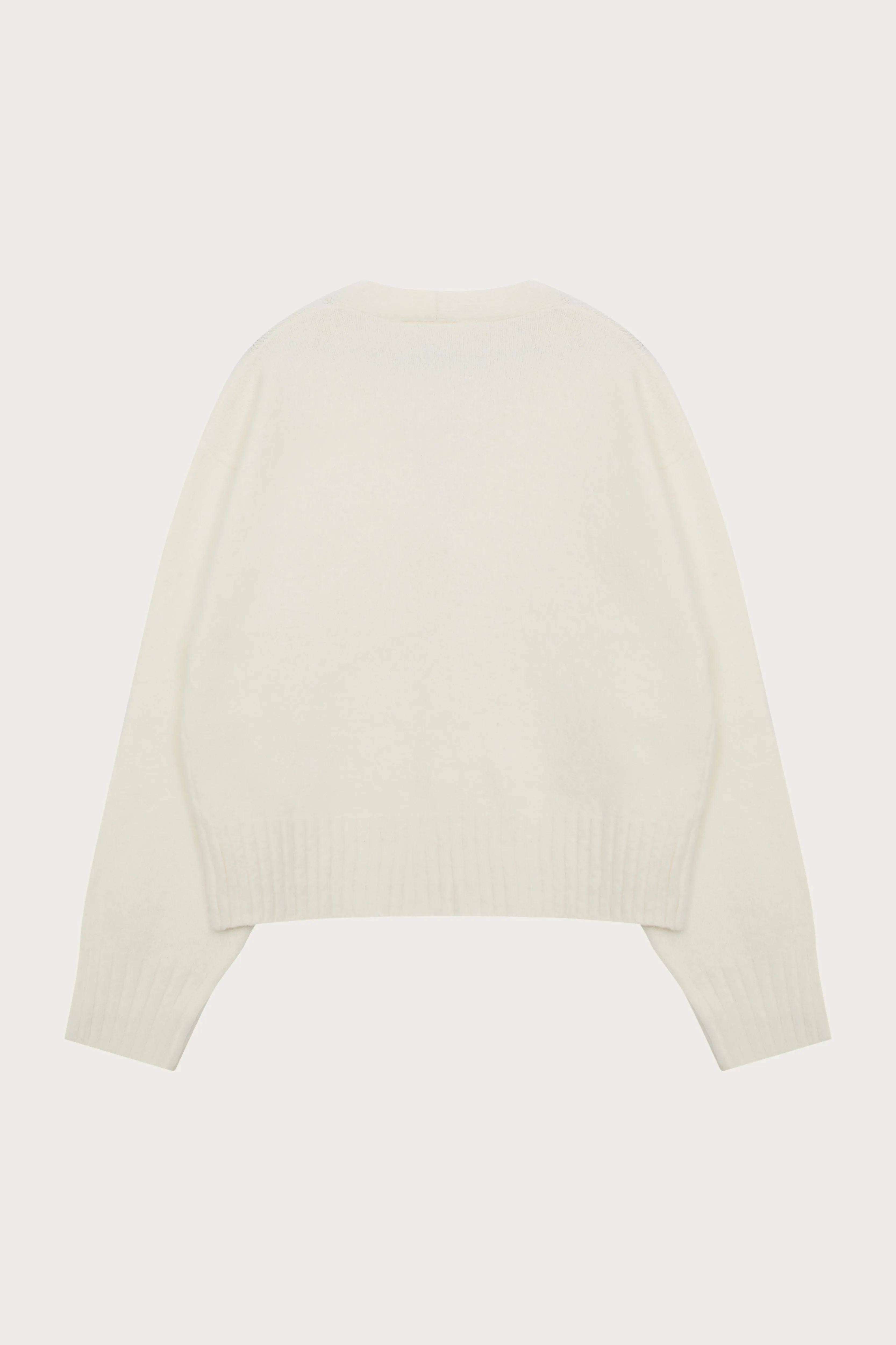 FLUFFY KNIT EMBLEM CARDIGAN - OFF-WHITE