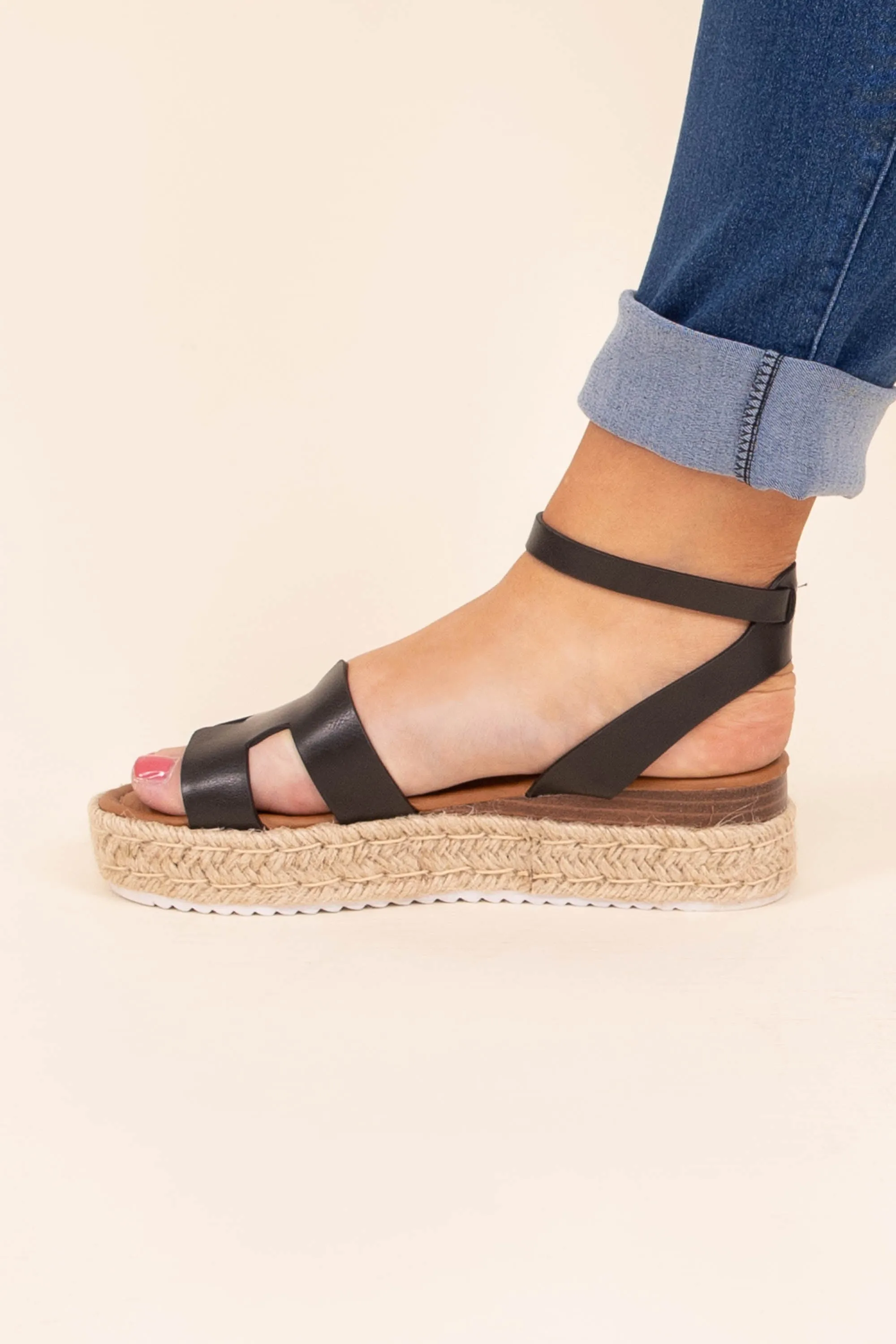 Getaway Sandals - Black