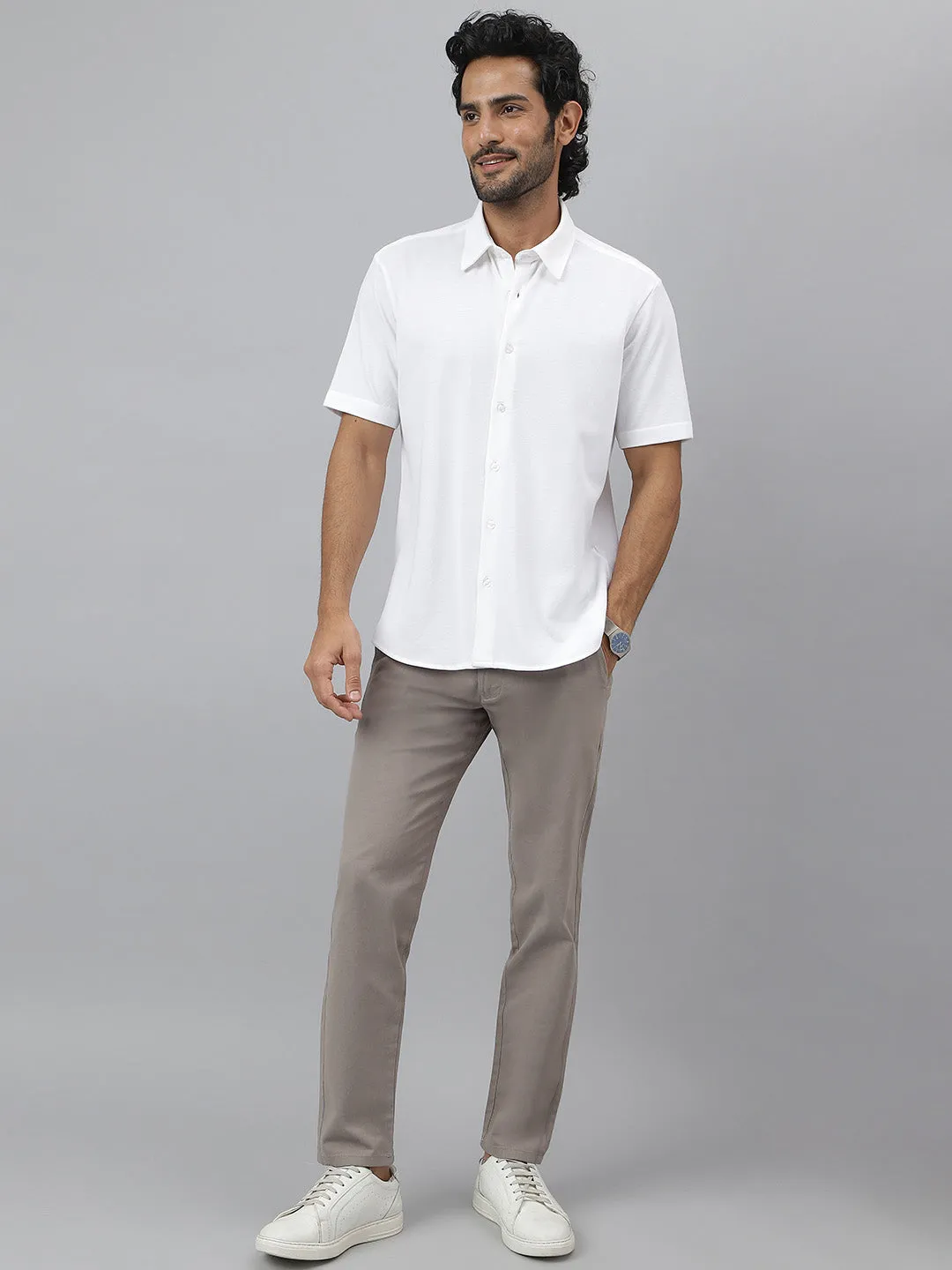 Pique Knit White Shirt with Half Sleeves in Daylight Color