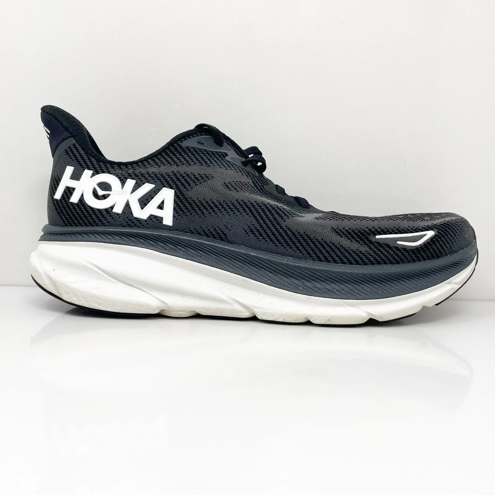 Hoka One One Mens Clifton 9 1127895 BWHT Black Running Shoes Sneakers Size 10 D