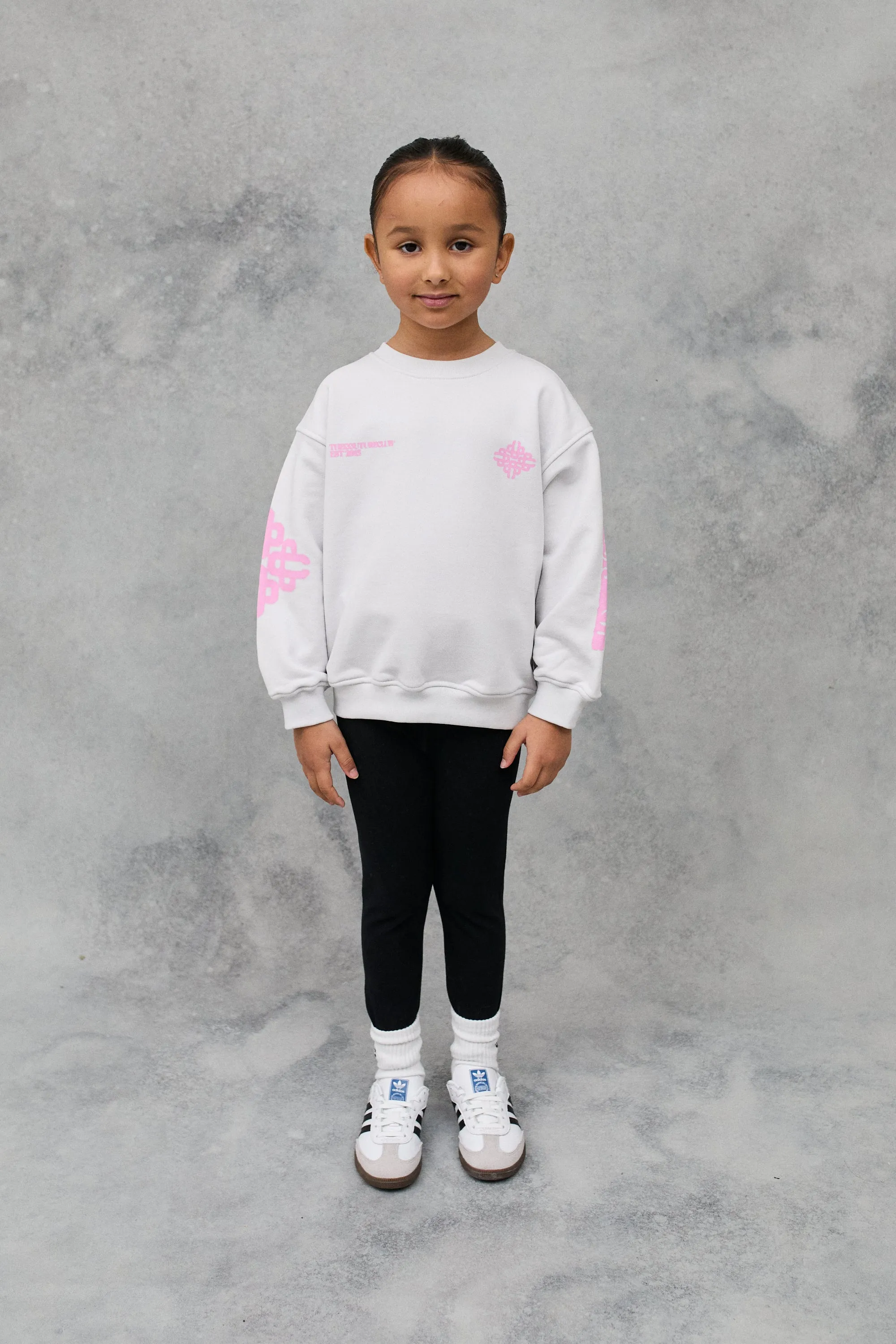 KIDS BLURRED GRAPHIC EMBLEM SWEATSHIRT - OFF WHITE/PINK