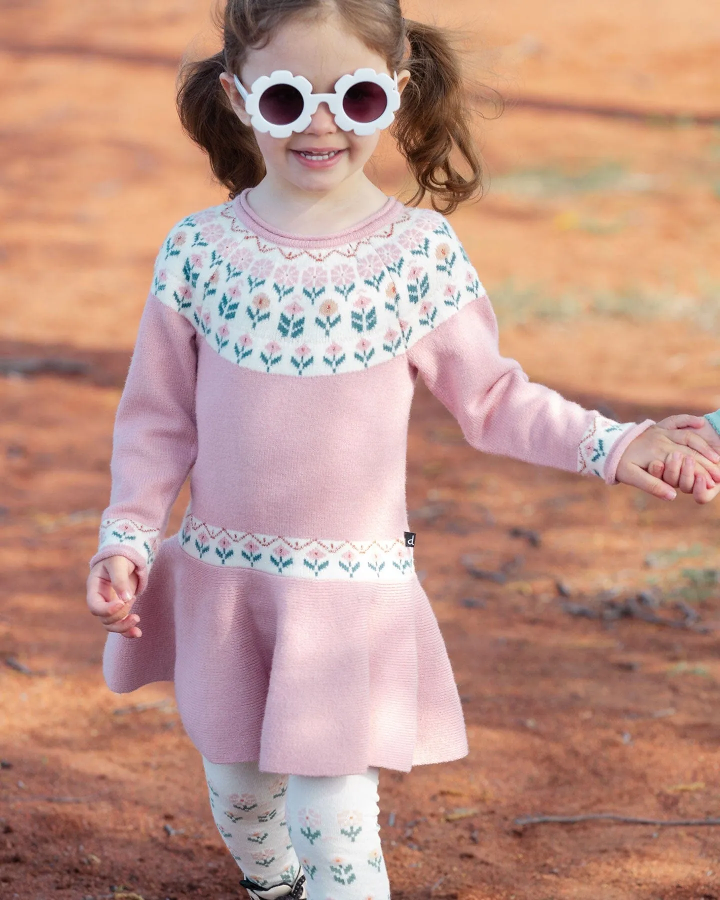 Knit Dress With Round Intarsia Flowers Light Pink