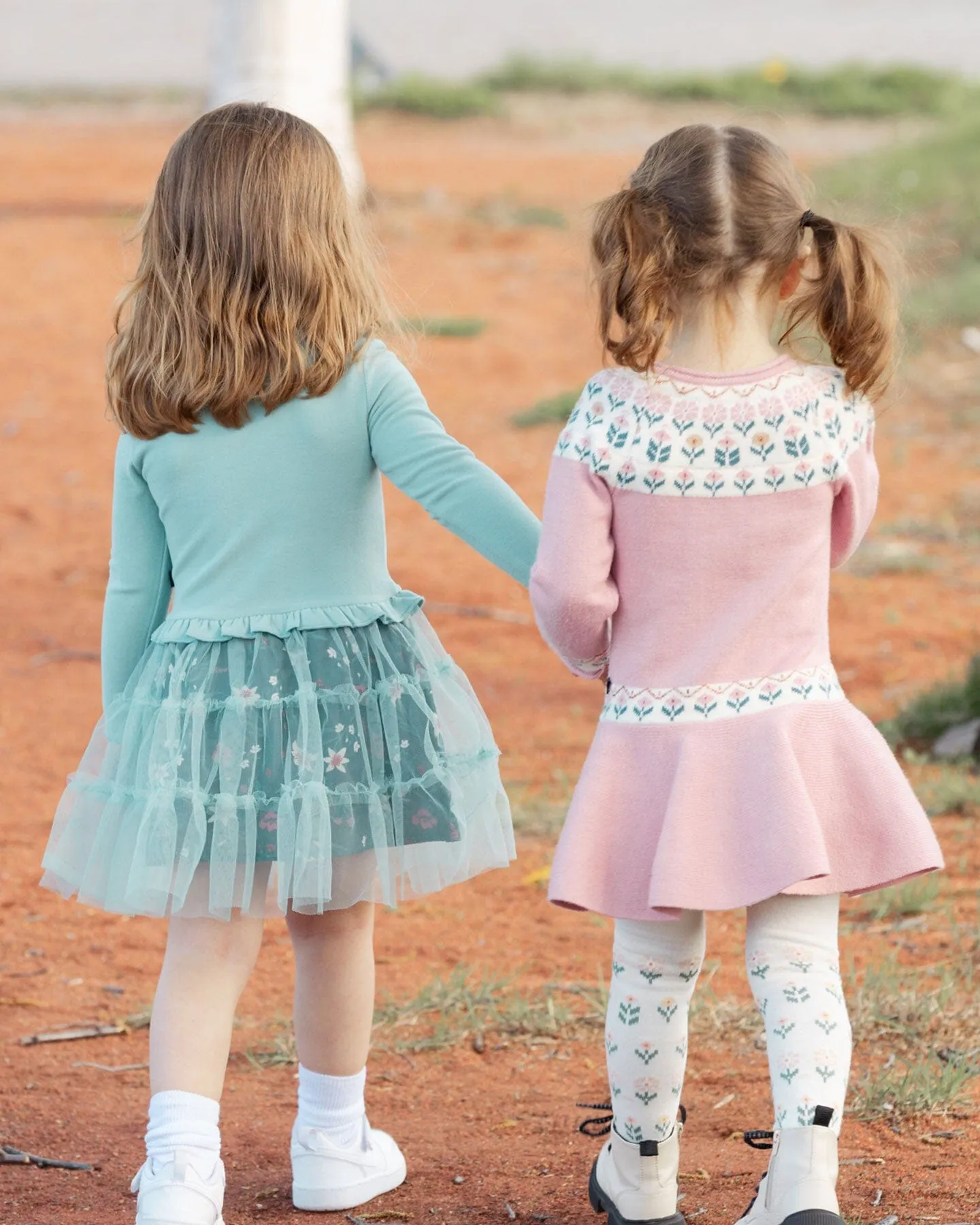 Knit Dress With Round Intarsia Flowers Light Pink