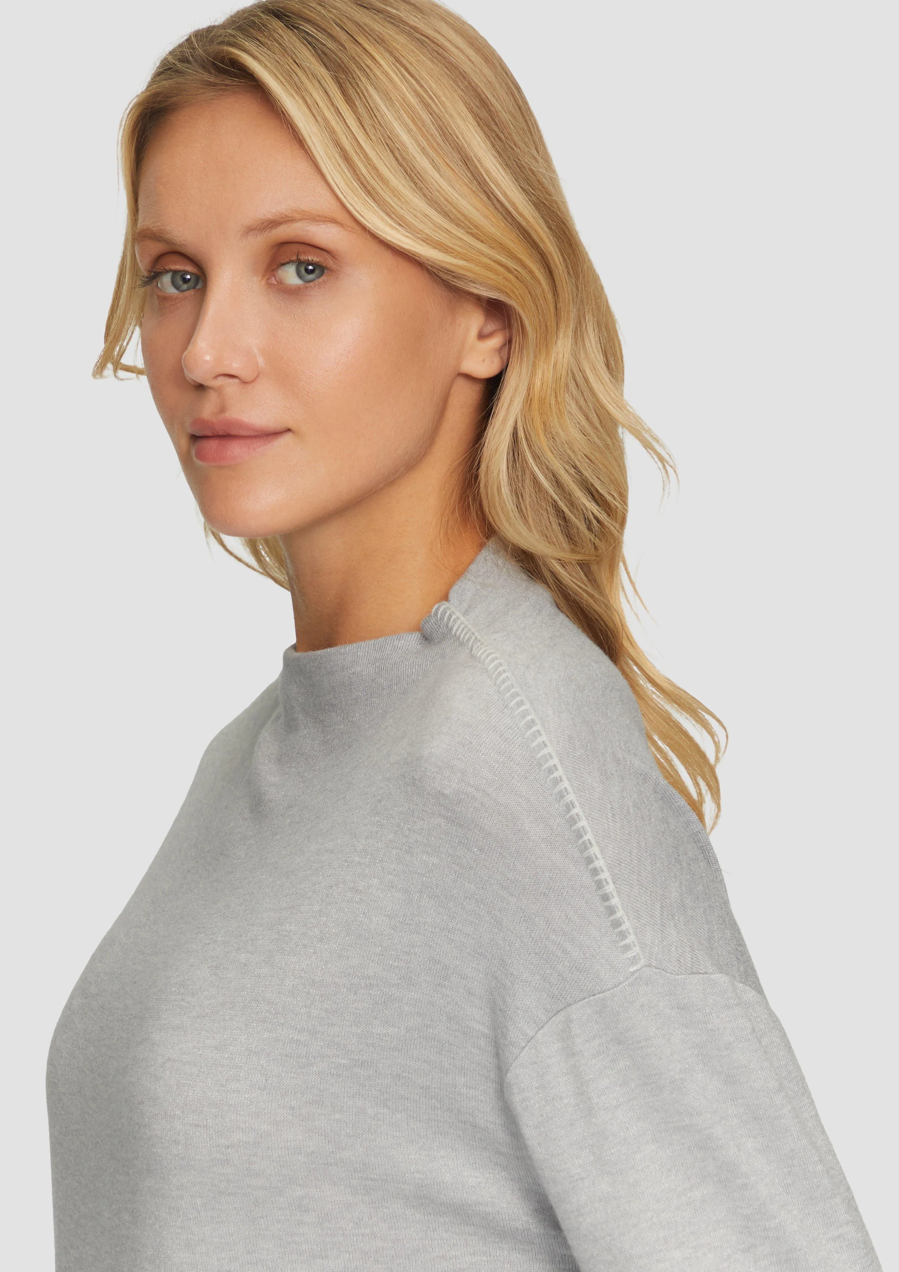 Long sleeve top made of brushed knit jersey