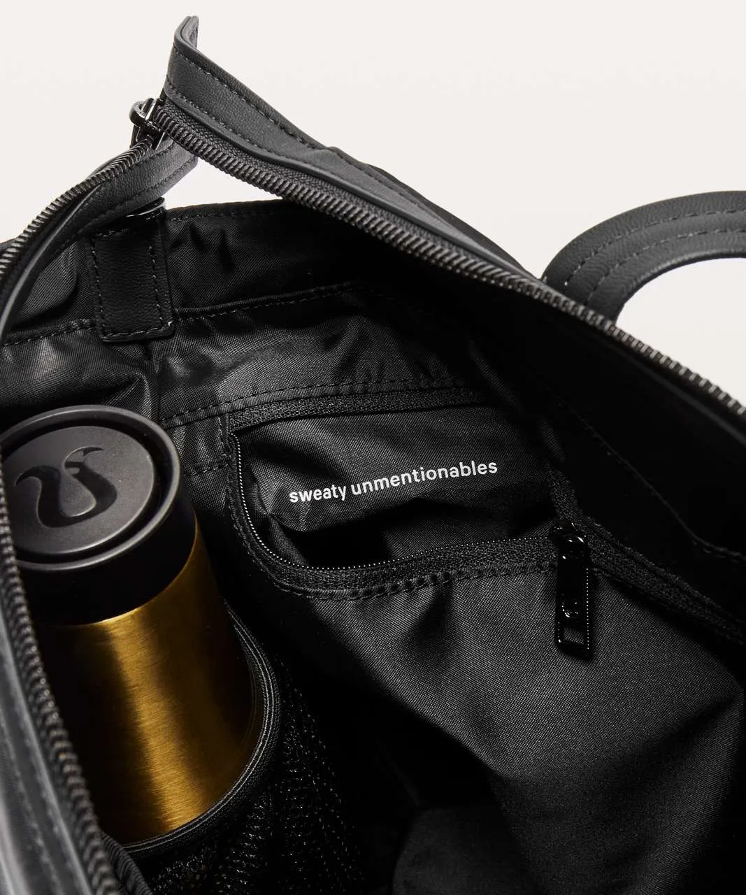 Lululemon Everywhere Bag *23L