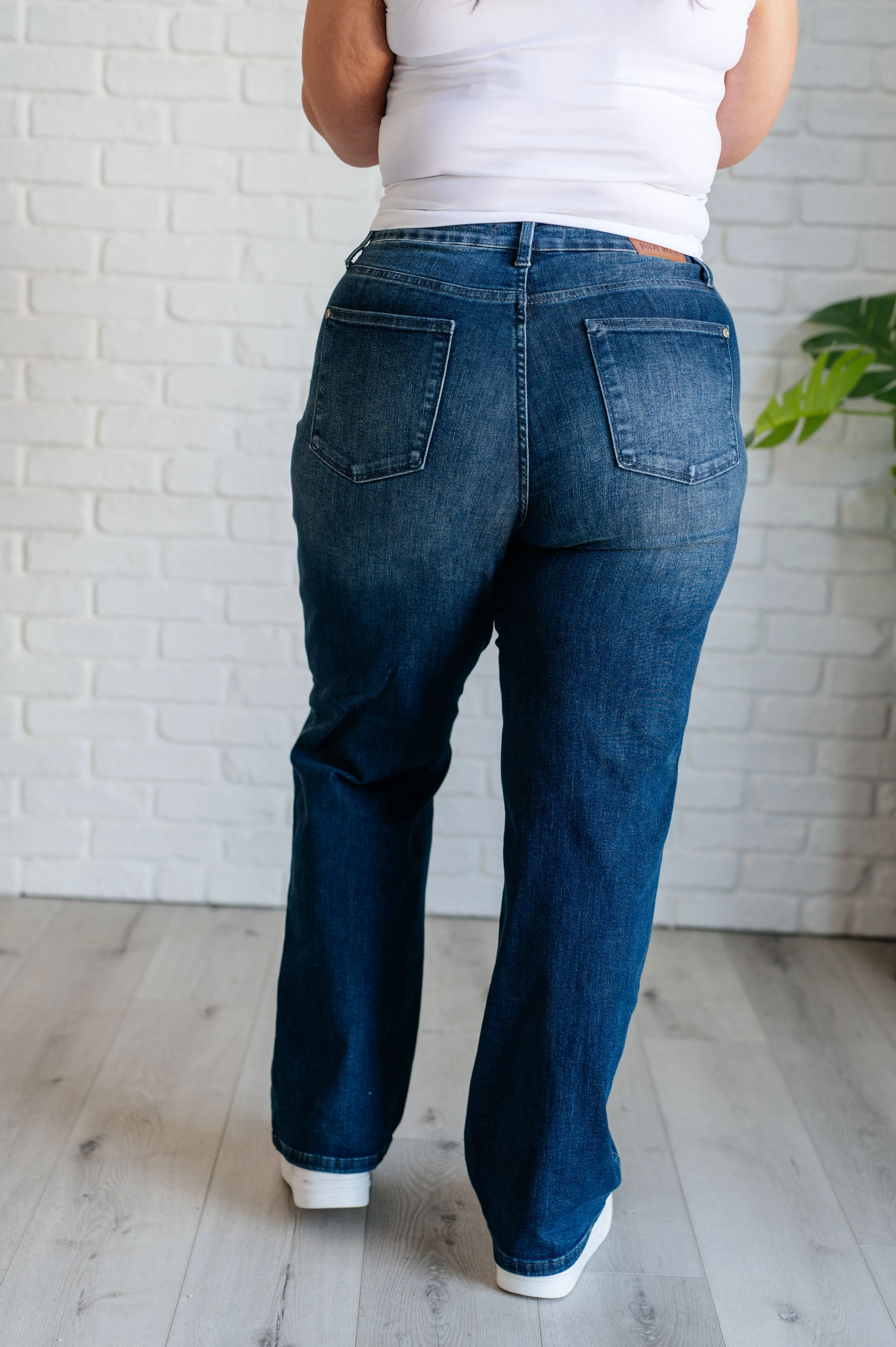 Classic Straight Jeans with Mid Rise Control Top named Muriel