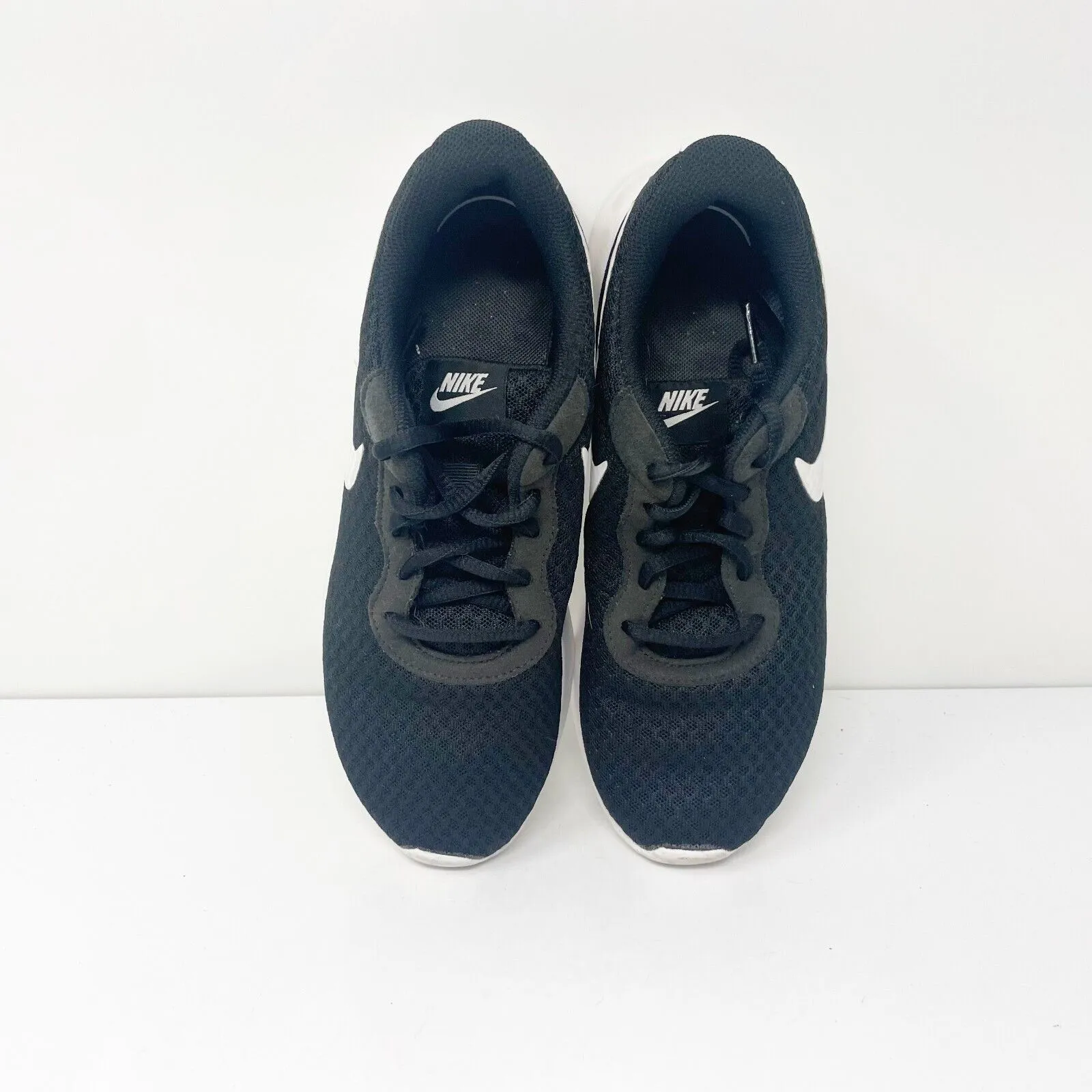 Nike Womens Tanjun 812655-011 Black Running Shoes Sneakers Size 6.5