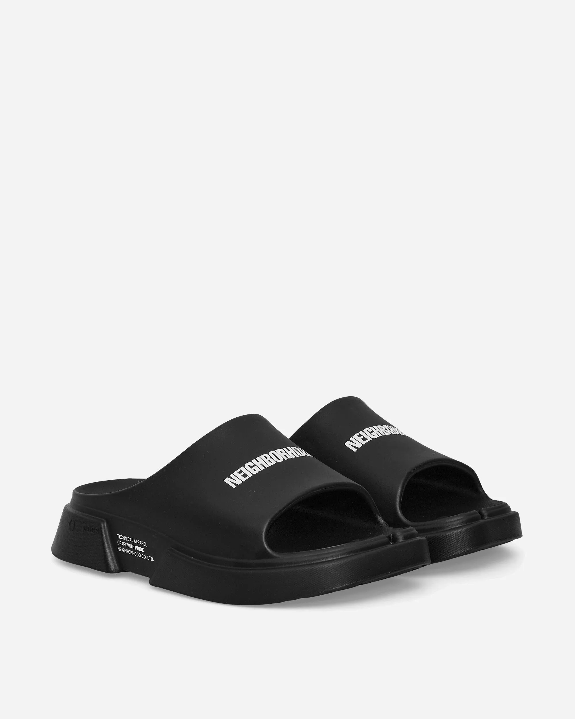 PAES Slides Black