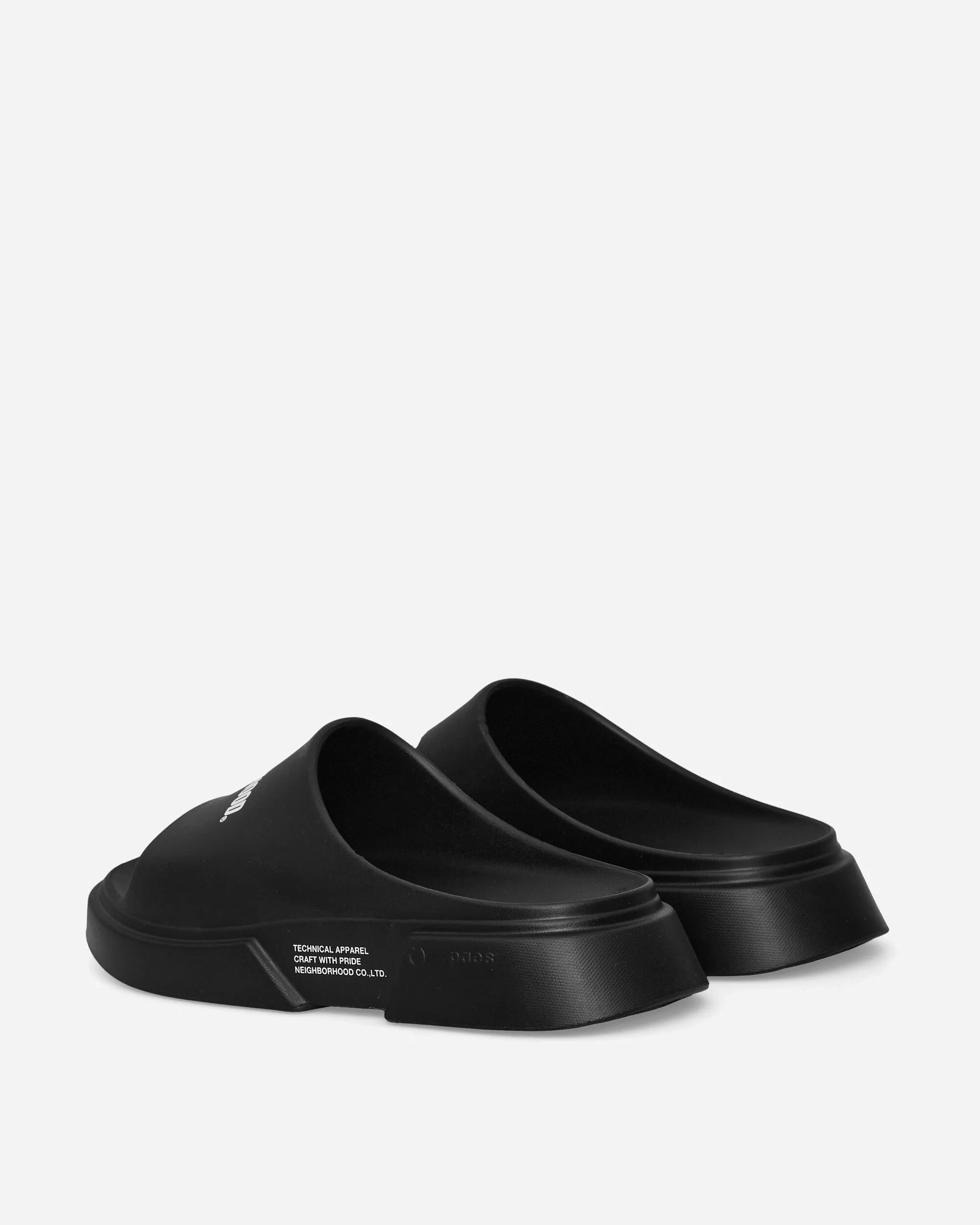 PAES Slides Black