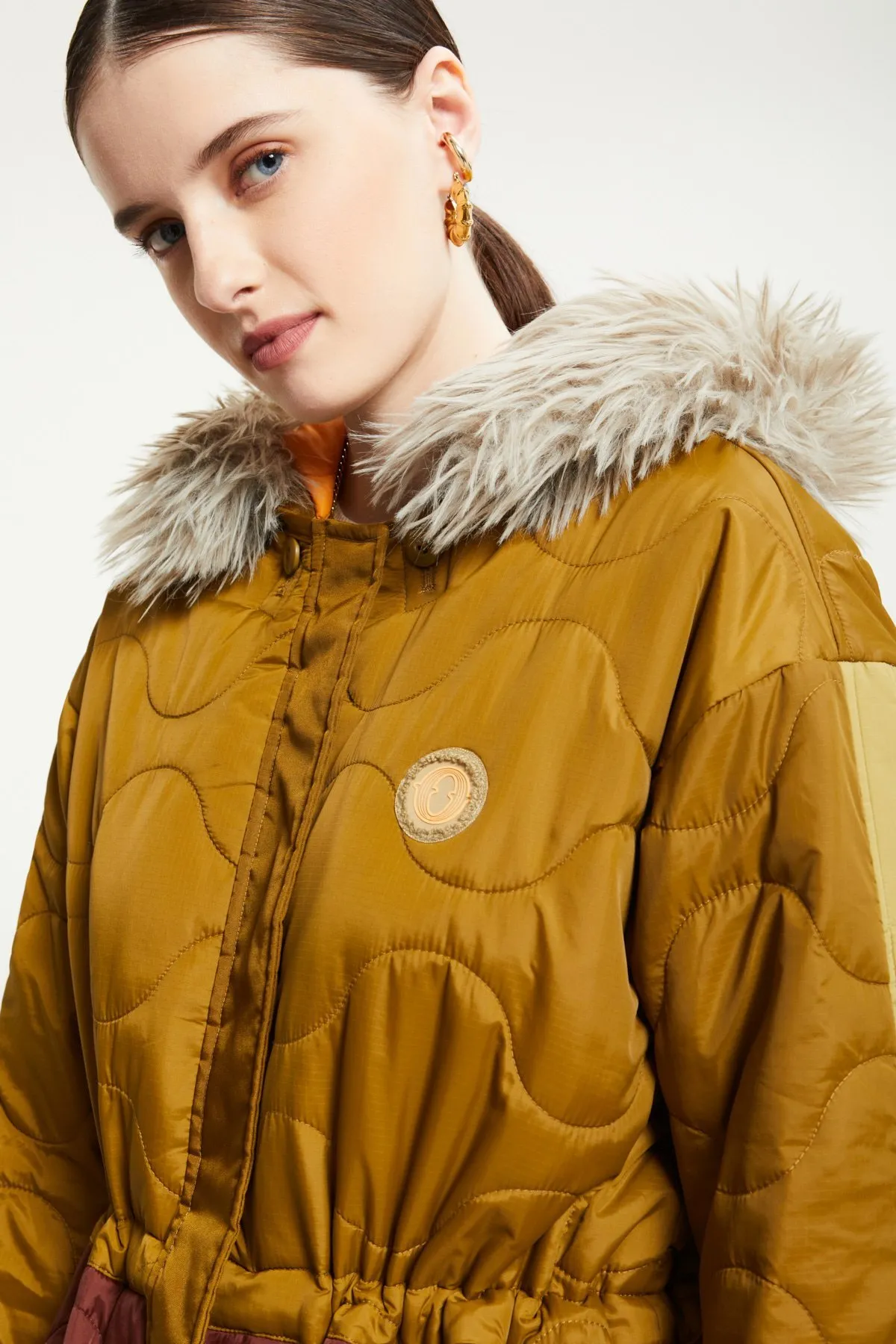 Puffer long jacket with hood