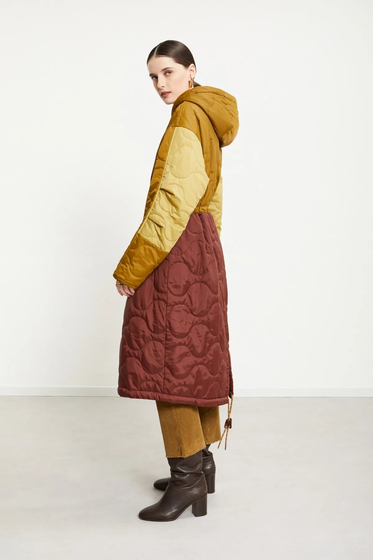 Puffer long jacket with hood