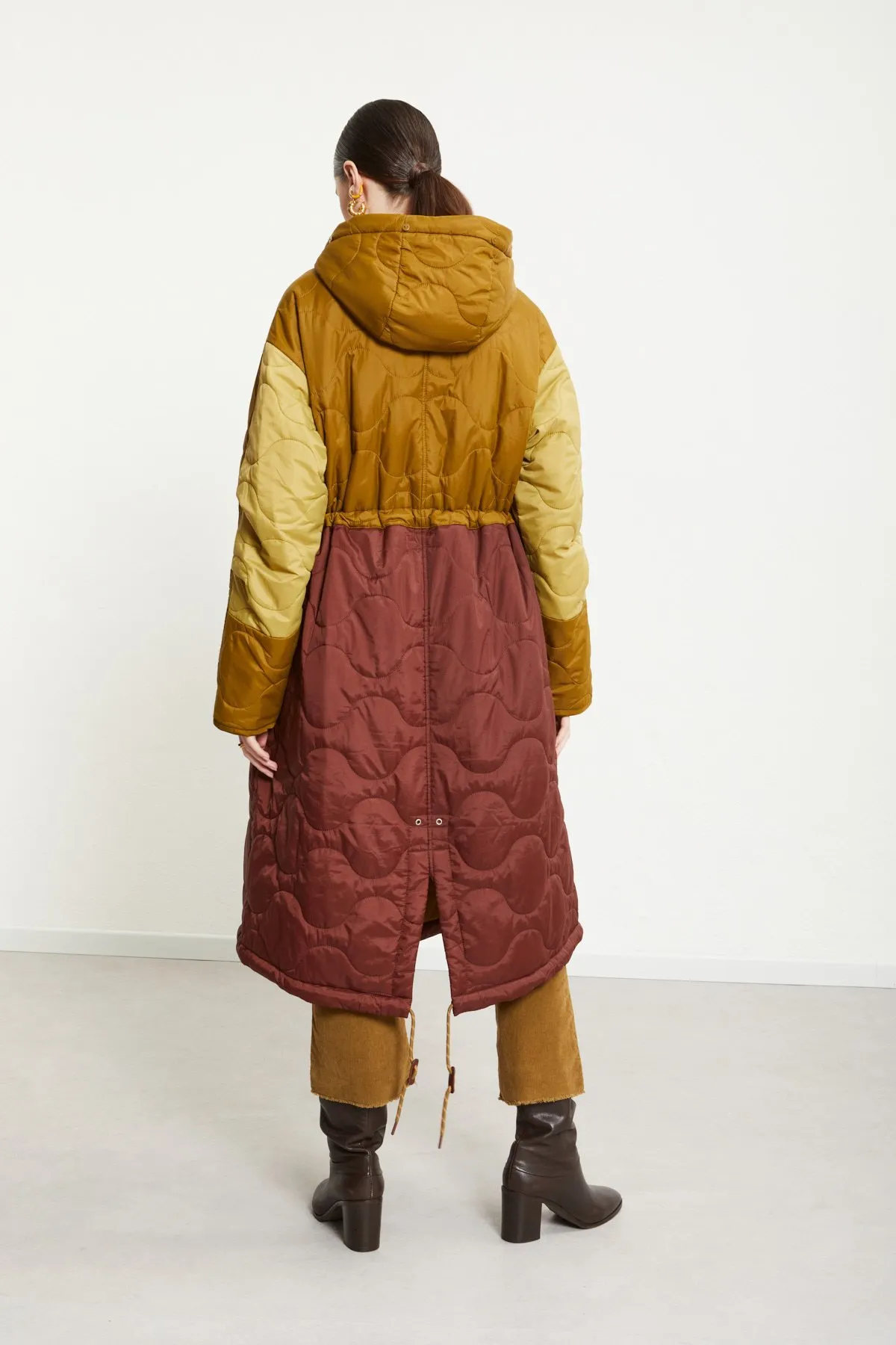 Puffer long jacket with hood