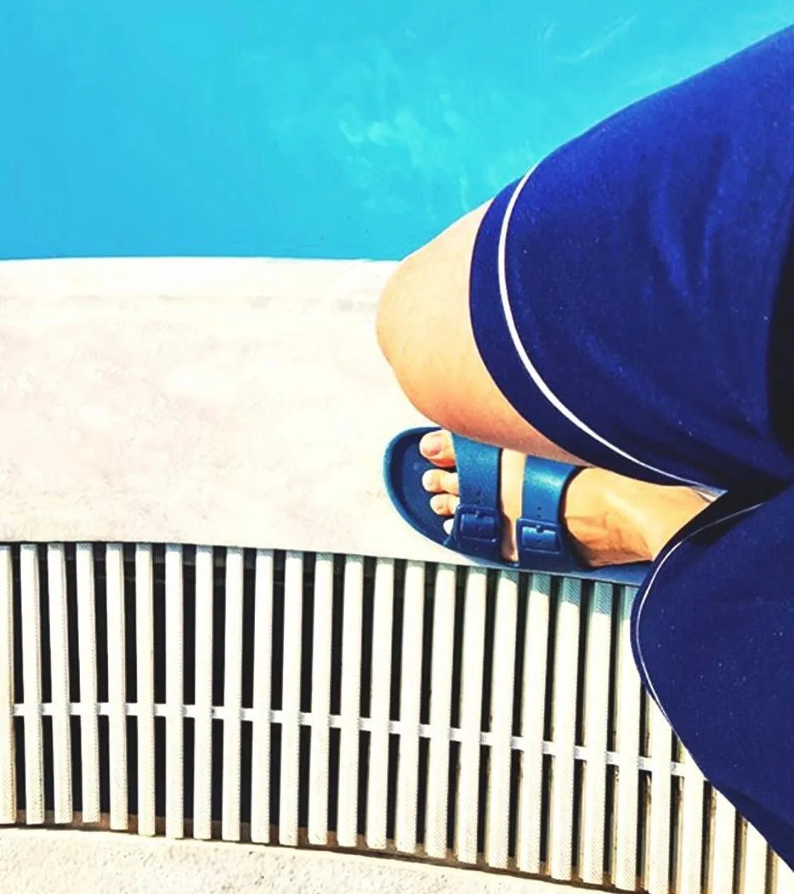 Scented Slides in Electric Blue