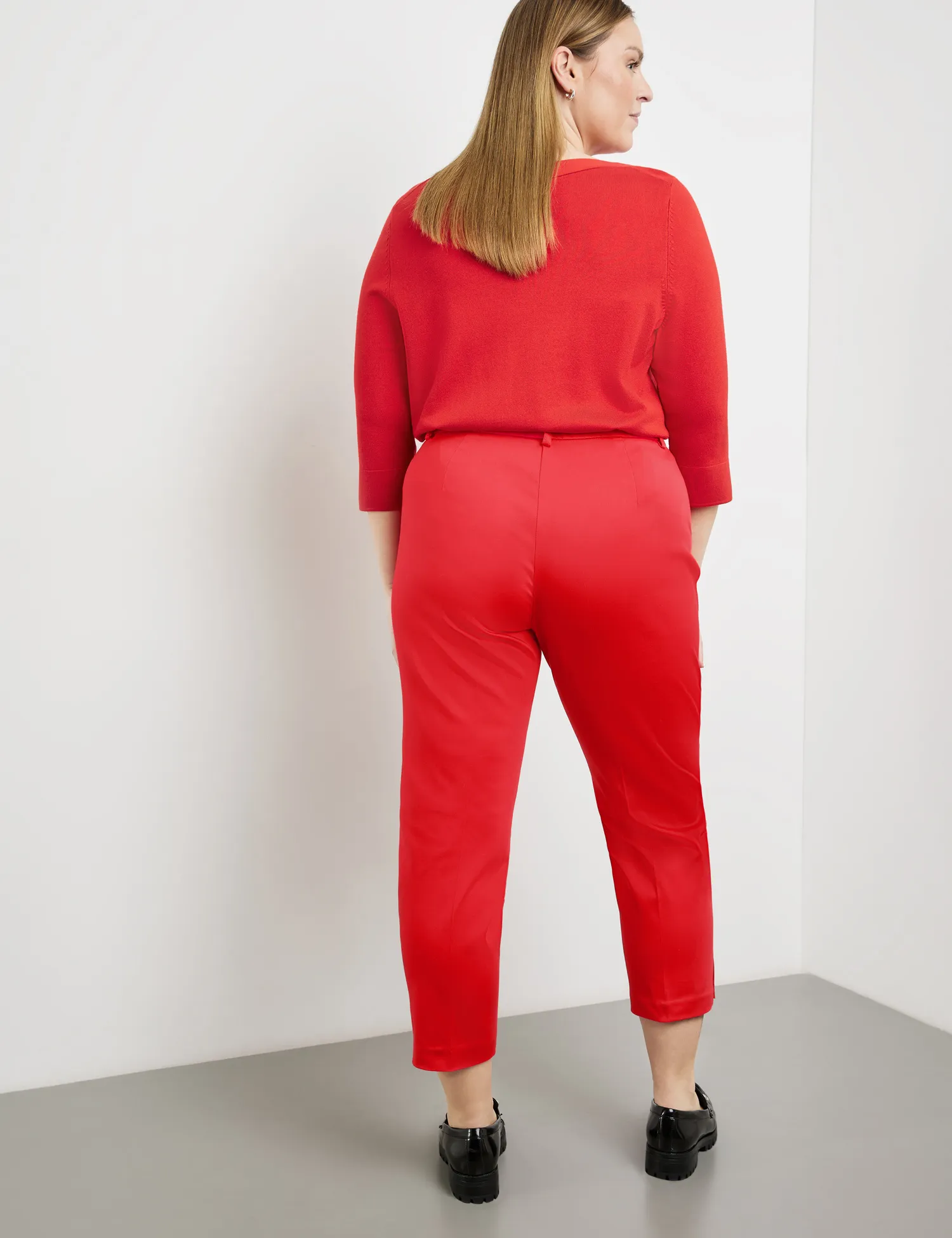 Smart 7/8-length trousers, Greta