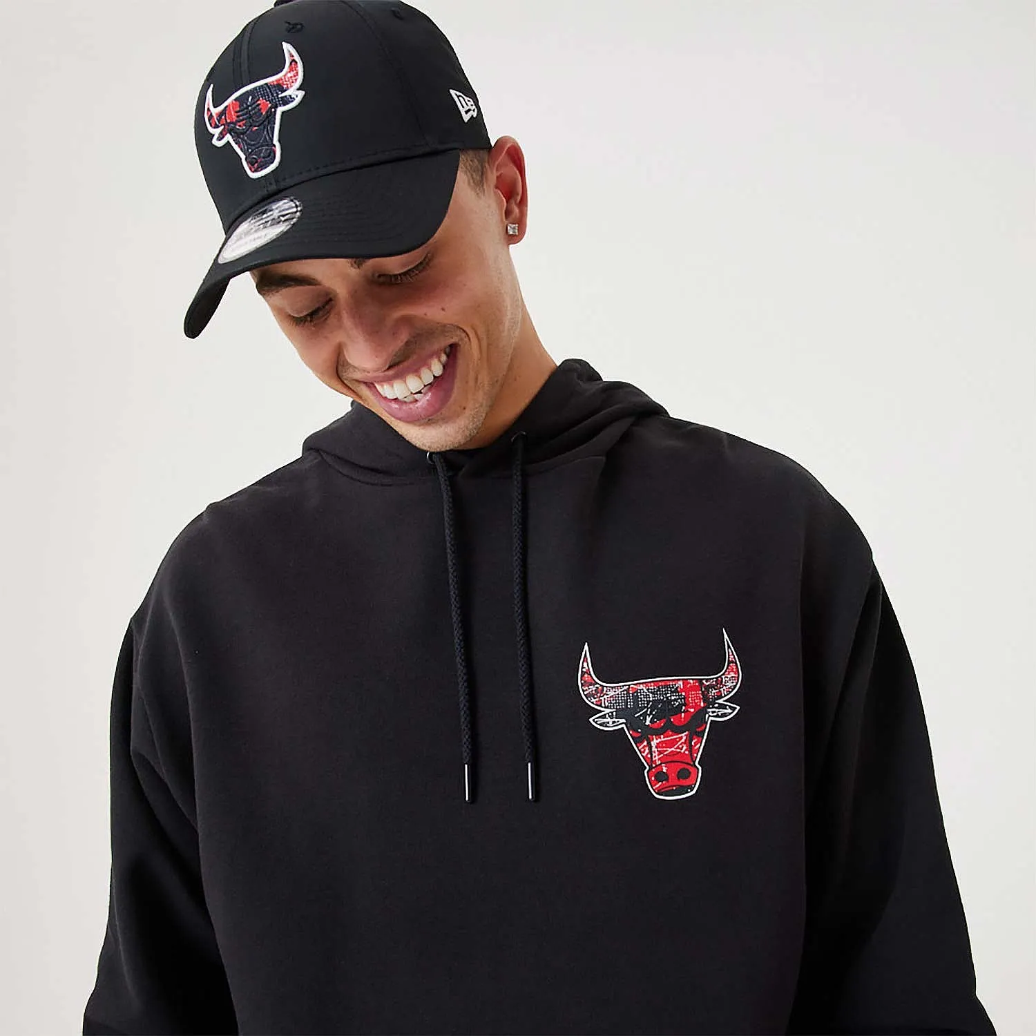 sweatshirt New Era Infill Team Logo Oversized Hoody NBA Chicago Bulls - Black/Faded Red