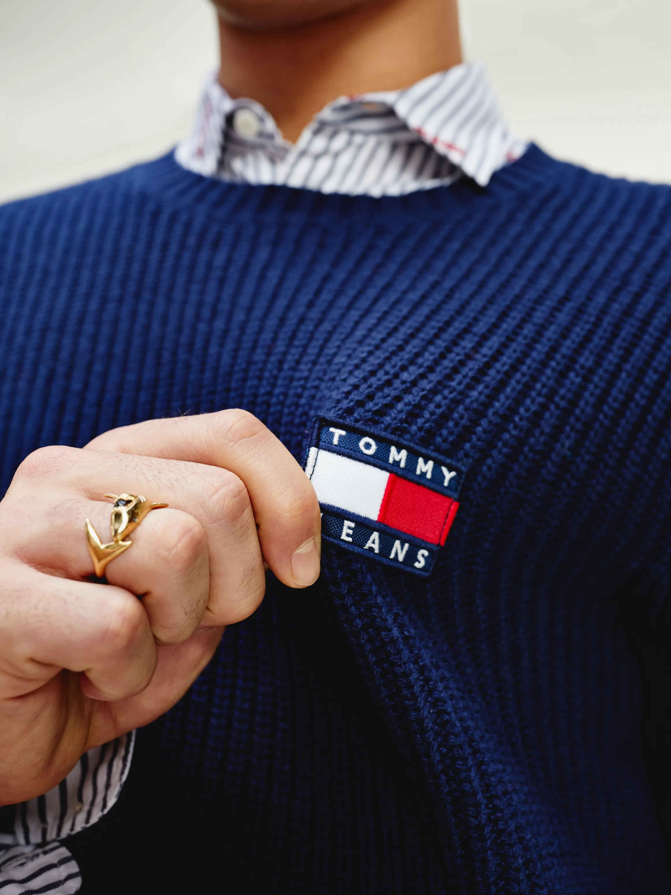 Tommy Hilfiger Jumper with Rib-knit Detail from the Badge Collection