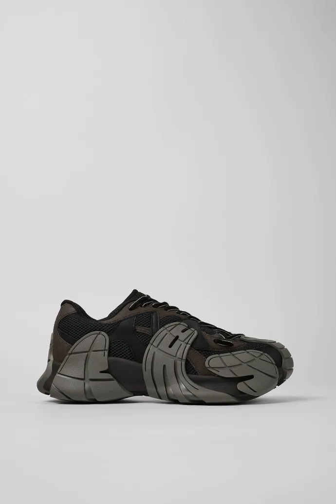 Tormenta Black and gray sneakers