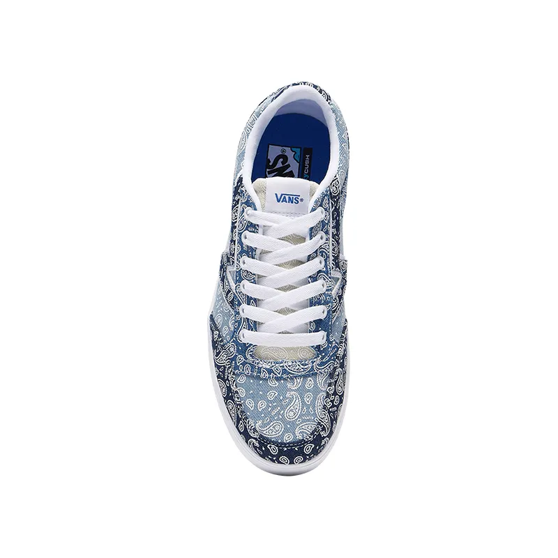 Lowland Unisex Sneakers in Blue