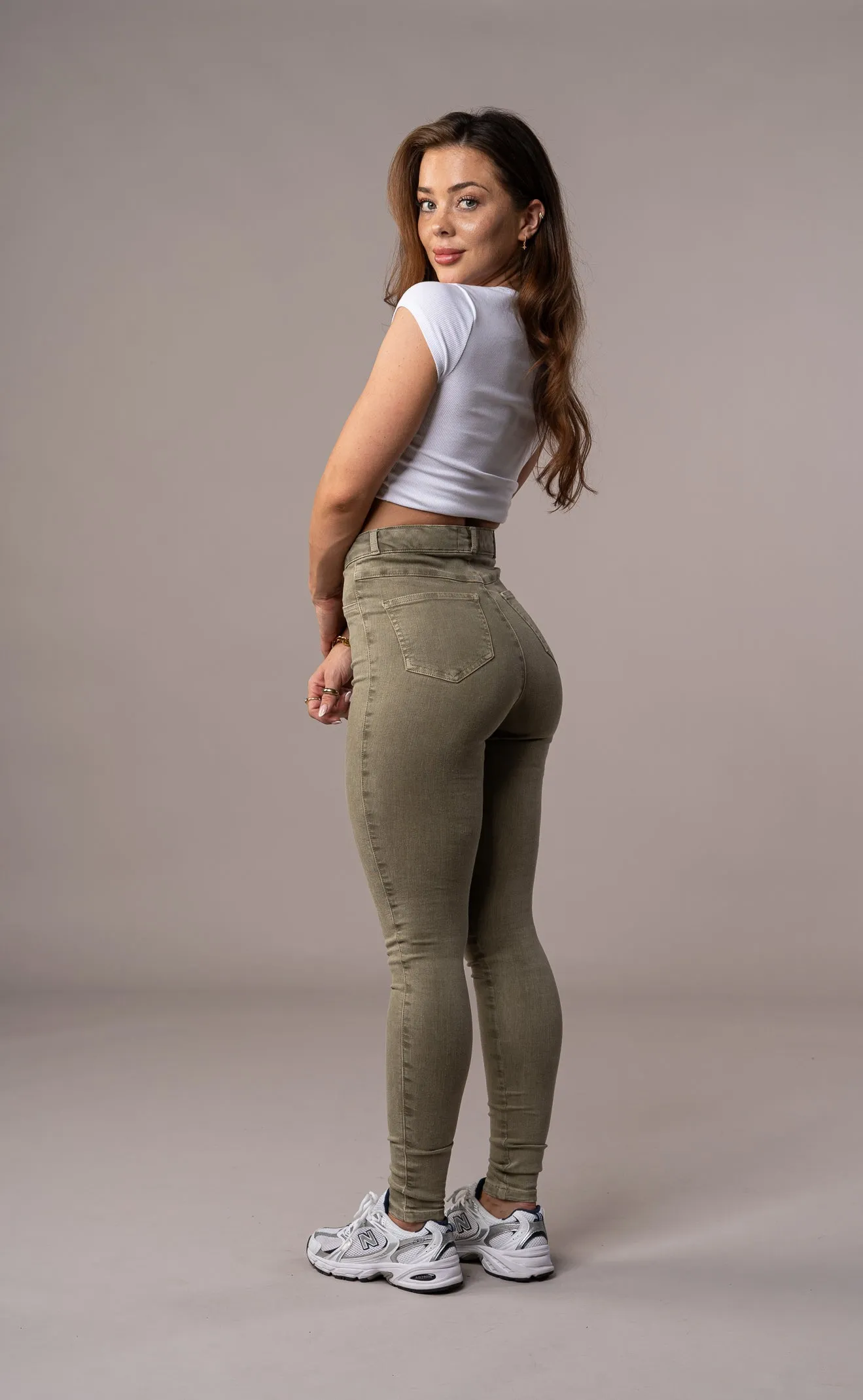 Pastel Women's Fitjeans - Khaki