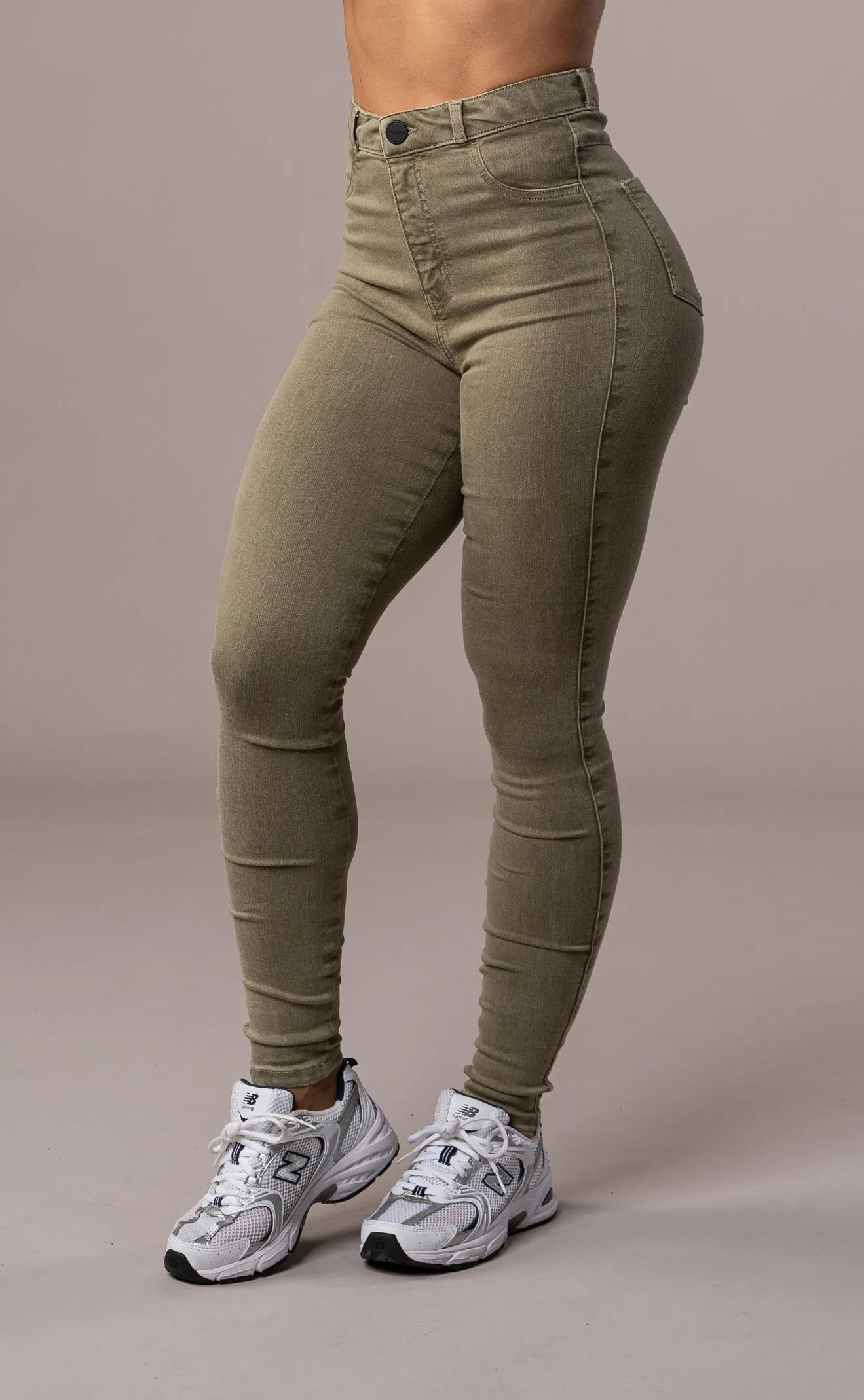 Pastel Women's Fitjeans - Khaki