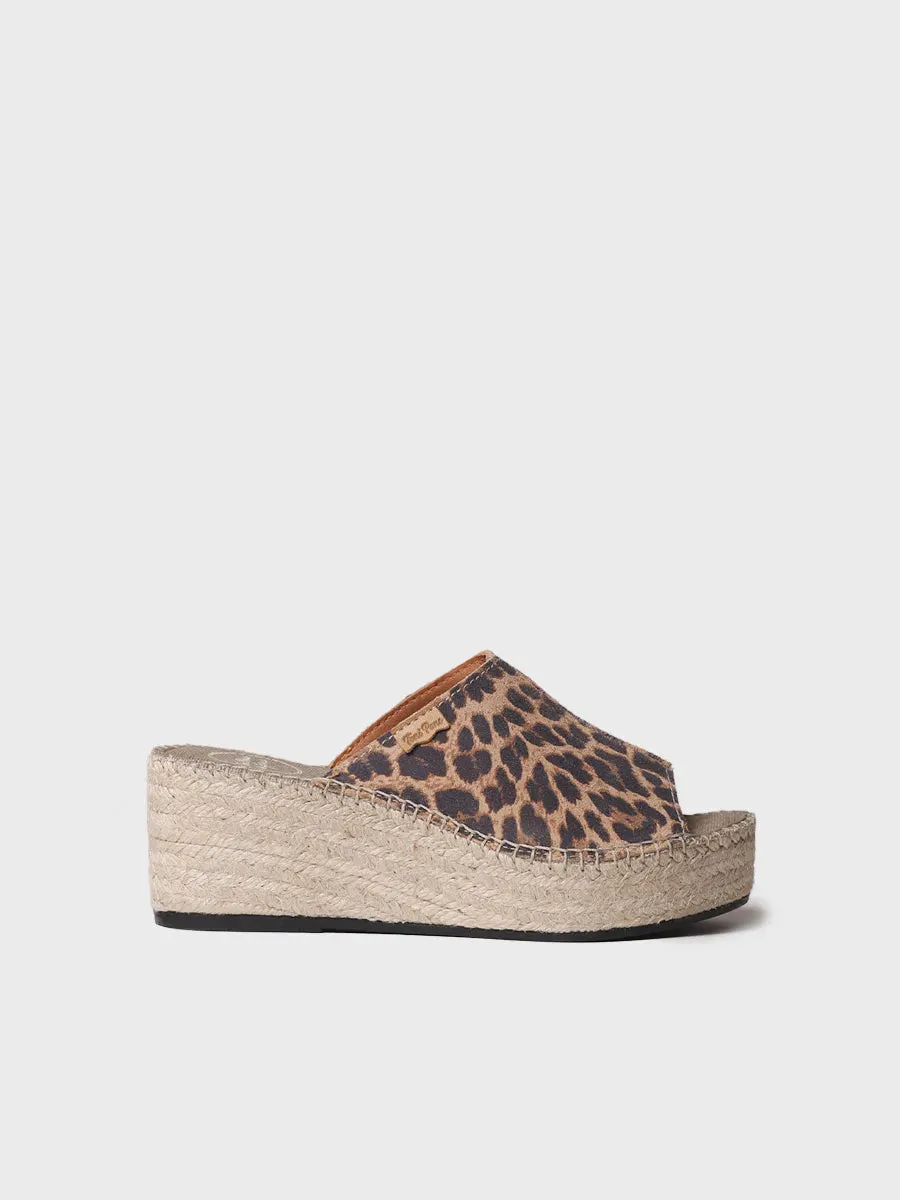 Women's peep toe espadrilles in animal print suede - IVORI